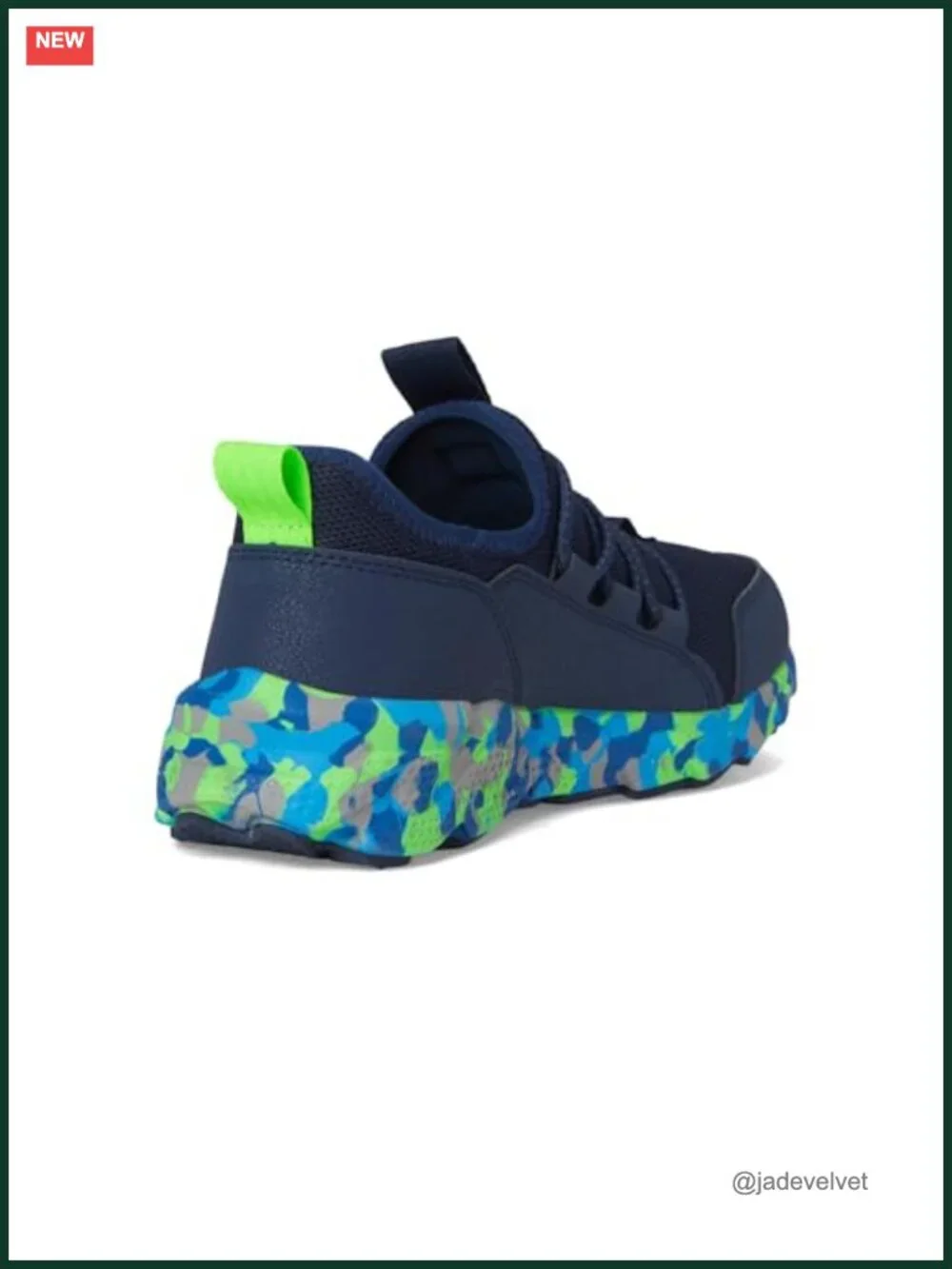 Athletic Sneakers with Adaptive Closure, Machine Washable, Cushioned Insole